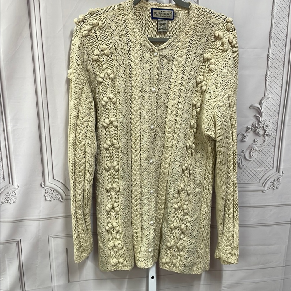 Ruff Hewn vintage lace crochet grandmother pearl button size M Cream Sweater